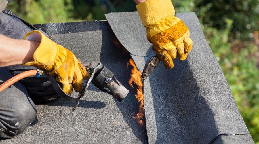 Expert top industrial roofings services in Holladay, TN